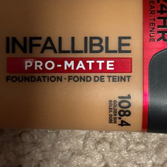 L'Oreal Paris Infallible Pro-Matte Foundation Golden Sun #108.4~ 1 fl oz New - Picture 12 of 13